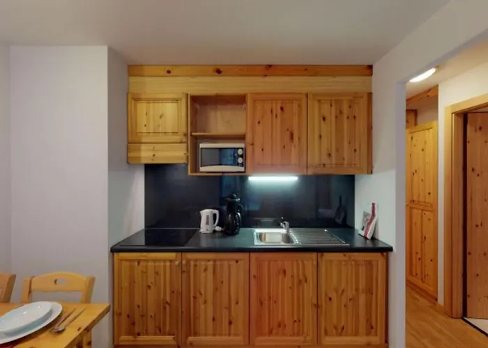 Awesome Near Slope アパート