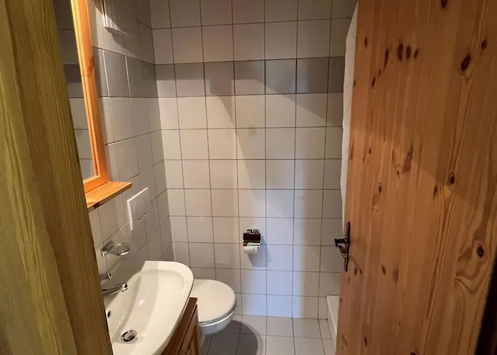 Awesome Near Slope アパート ナンダ