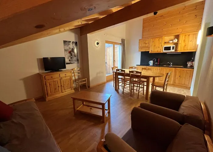 Awesome Near Slope * ナンダ